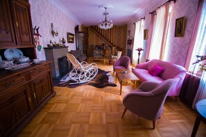 Interior - Bloom Boutique Hotel (Tbilisi)