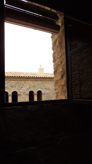 Quarto casal, 1 cama King | Vista do quarto