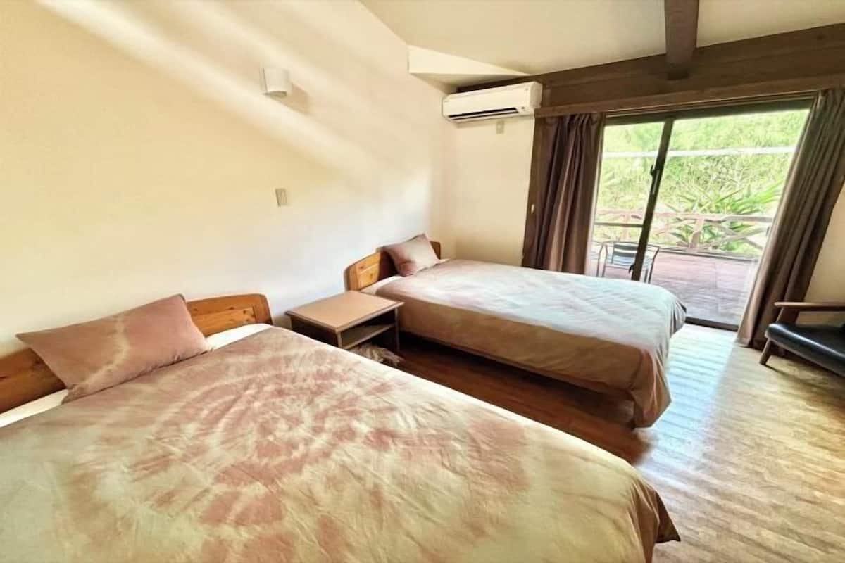 6 slaapkamers, een bureau, gratis wifi, beddengoed