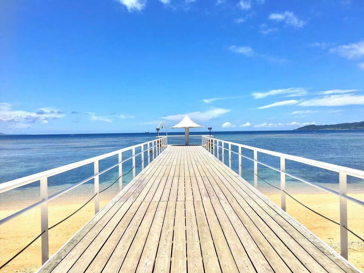 Beach nearby, white sand