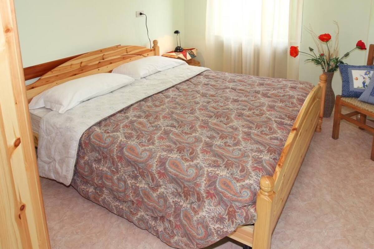 Cribs (surcharge), bed sheets