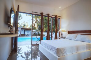 Standard Room, 1 Double Bed, Pool View | In-room safe, free WiFi, bed sheets - Quest Villa (Panglao)