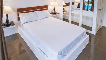 Standard Room, 1 Double Bed, Pool View | In-room safe, free WiFi, bed sheets