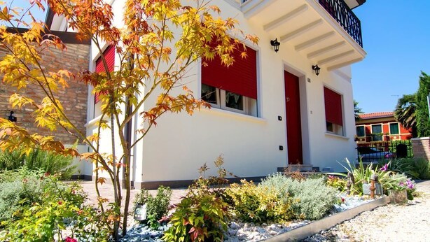 Property entrance - La Porta Rossa (Noale)