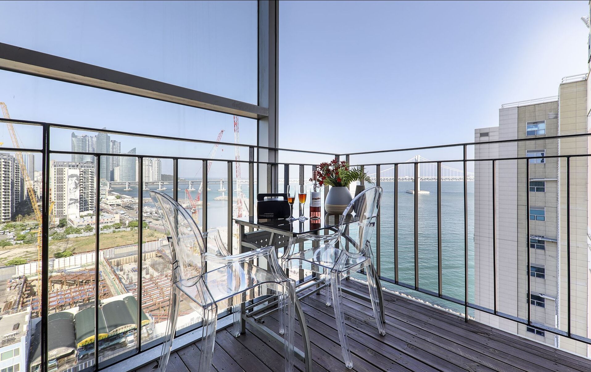 Quarto casal, terraço (Half Ocean) | Roupas de cama premium, cofres nos quartos, cortinas blackout