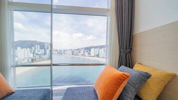 Literie de qualité supérieure, coffres-forts dans les chambres