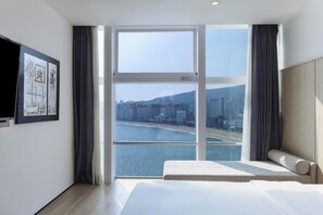 Suite Ocean view Double (Full Ocean View) | View from room - Gwanganli Hotel Ocean View (Busan)