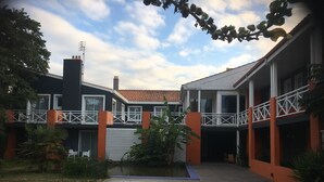 Exterior - Hôtel Le Cap D'Ambre (La Barre-de-Monts)