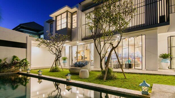 Unclassified image, 1 of 28, button - Villa Como (Canggu)