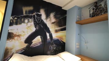 Family Quadruple Room, Non Smoking | Egyptian cotton sheets, premium bedding, memory foam beds