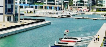 Friday Harbour Resort