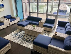 Interior - Friday Harbour Resort (Innisfil)