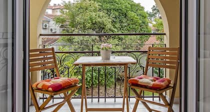 Apartments & Rooms Chiara