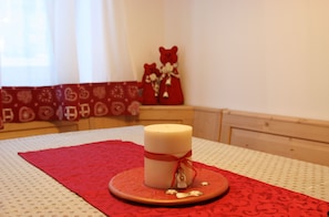 Apartment (1) | Living room | Flat-screen TV - Casa Sandra (Falcade)