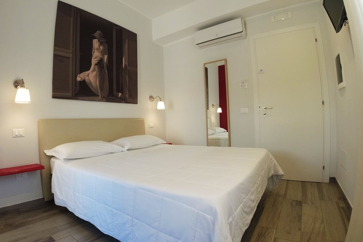 Doppia Deluxe | Lenzuola Frette, copriletto in piuma, con stile personalizzato