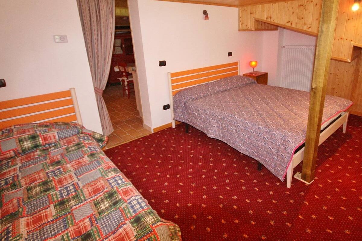 Apartment (3) | Cots/infant beds, bed sheets