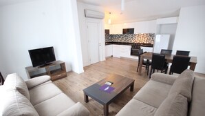 Duplex - 2 sovrum | Vardagsrum