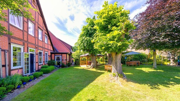 Property grounds - Wegeners Landhaus (Uelzen)