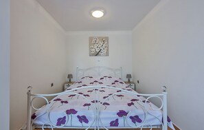 Apartment Denis with 1 bedroom