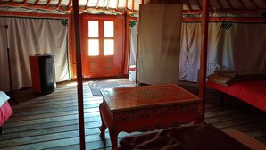 Tent, Multiple Beds, Non Smoking | Living area
