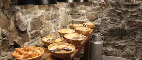 Daily buffet breakfast (EUR 10 per person)