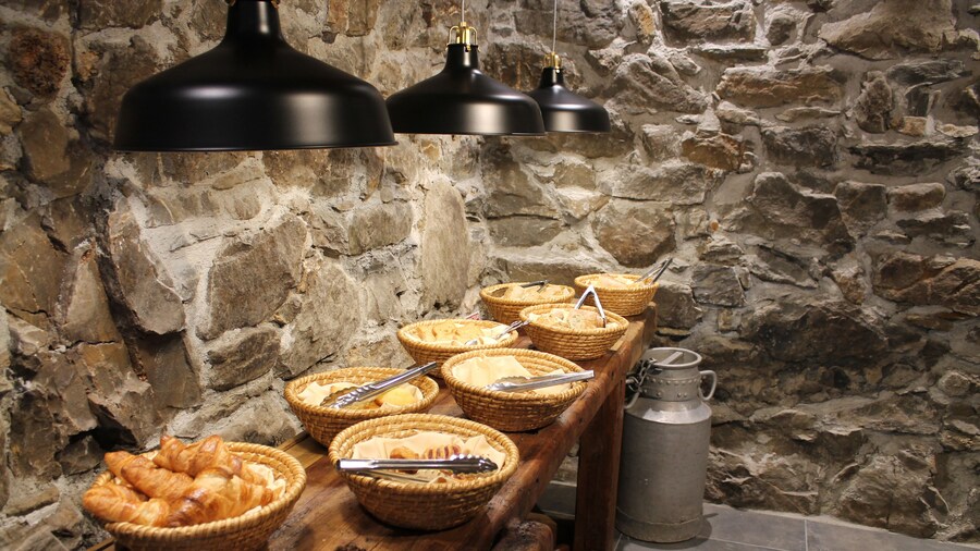 Hôtel du Crêt Rond - Logis