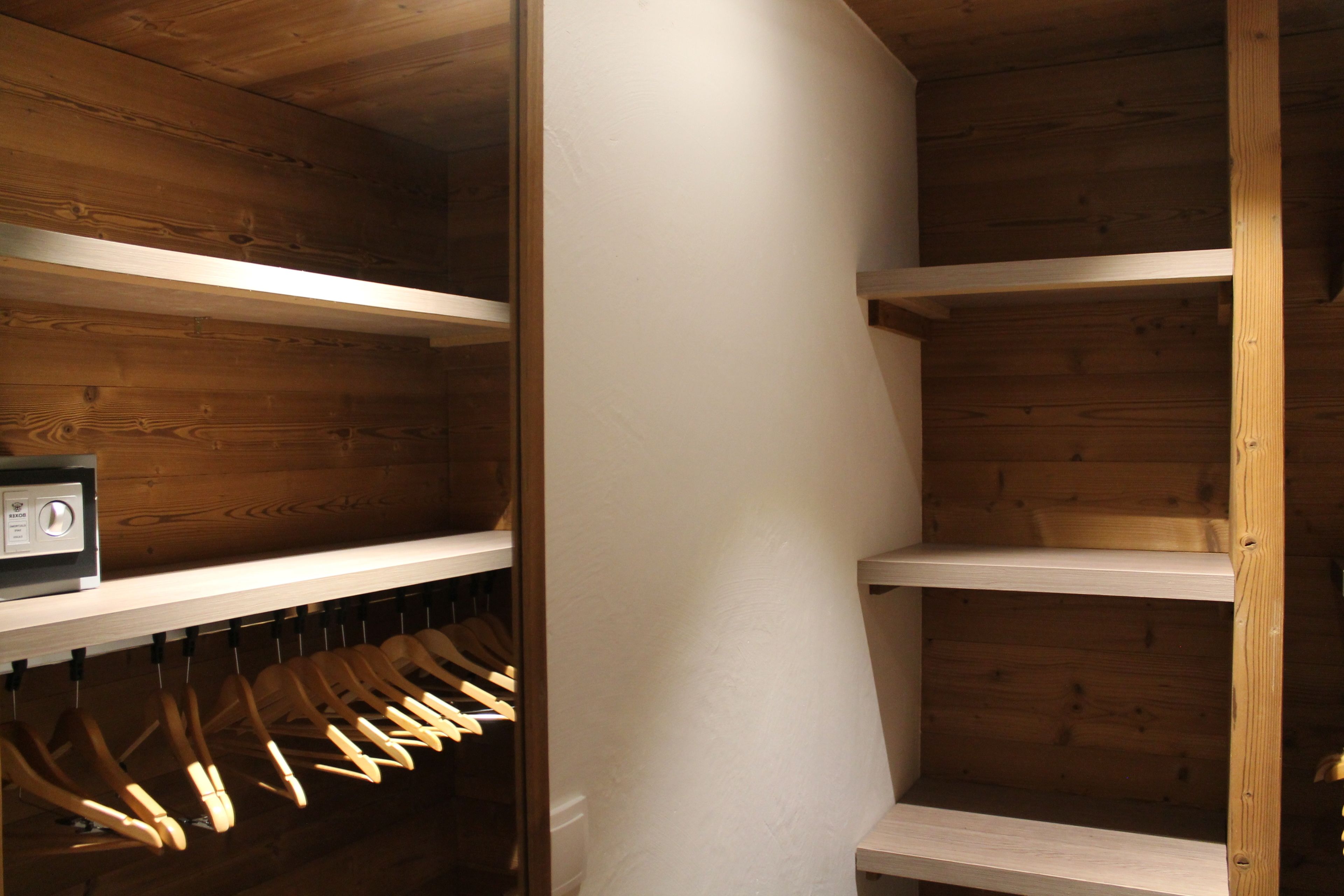 premium room, multiple beds, non smoking | room amenity