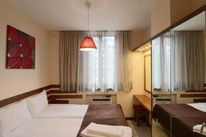 Room - Gallery Apartment 3 (Yerevan)