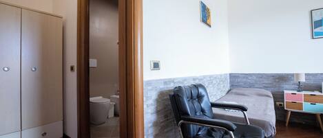 2 soverom, strykejern/-brett, wi-fi (inkludert) og sengetøy