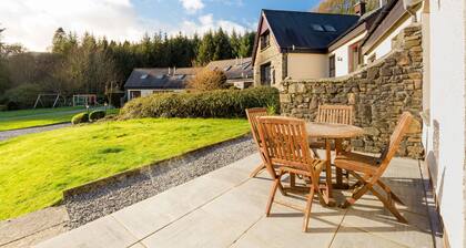 Walled Garden Mews 3 - a mews cottage that sleeps 6 guests in 2 bedrooms