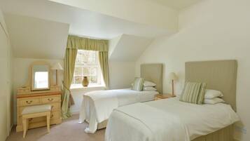 2 chambres, fer et planche Ă repasser, accĂšs Internet