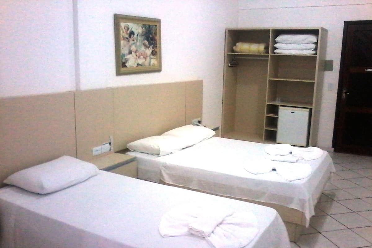1 bedroom, minibar, in-room safe, desk