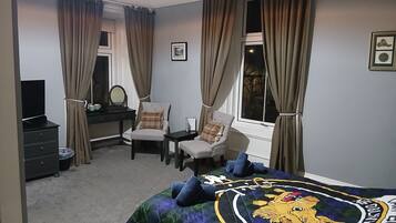 Habitación estándar doble, baño privado | Ropa de cama de alta calidad y sistema de insonorización