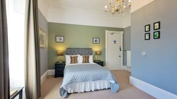 Standard Double Room, Ensuite | Premium bedding, soundproofing, iron/ironing board, free WiFi