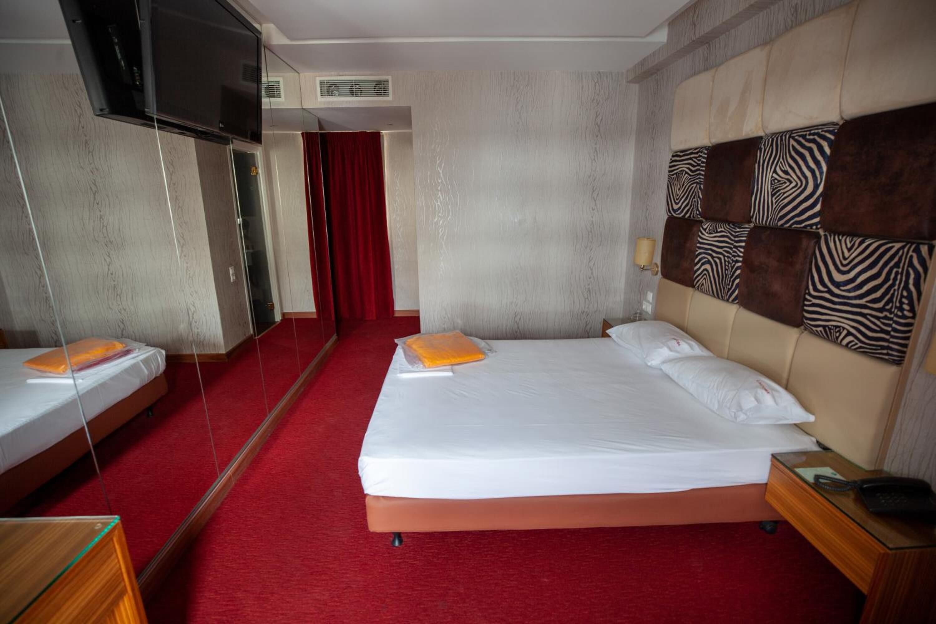 Photo - Lacoba Hotel