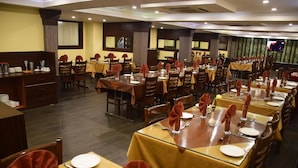 Unclassified image, 5 of 10, button - Hotel Empires Puri (Brahmagiri)