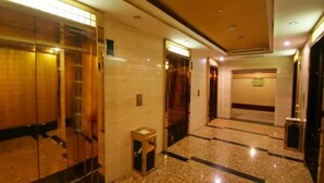 Hallway - Shanghai Grace Service Apartment (Shanghai)