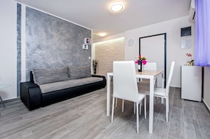 Apartment (Viola) | Interior