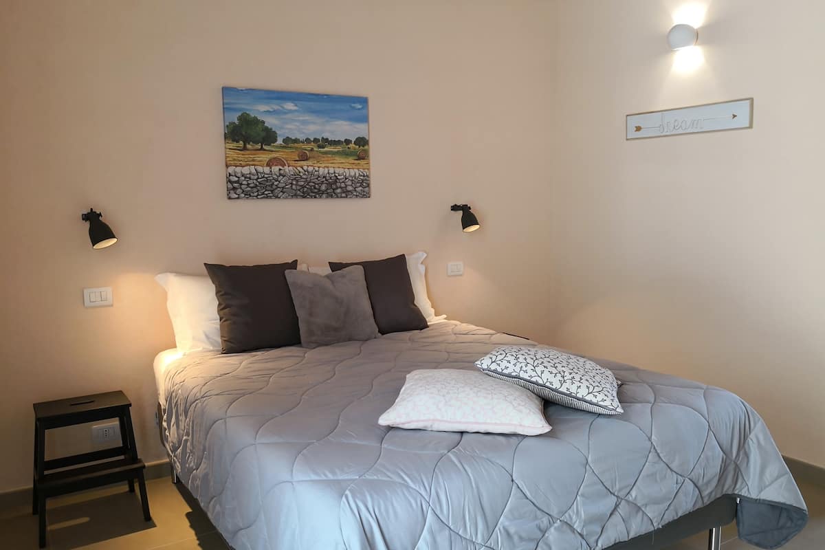 Quarto casal ou duplo, vista para o jardim | Comodidades do quarto