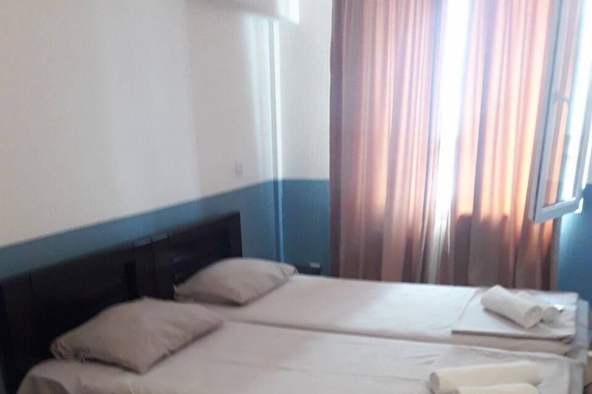 Iron/ironing board, free WiFi