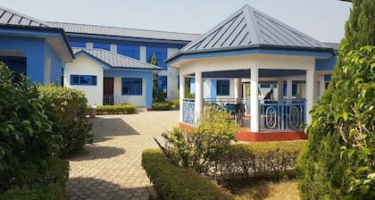 Blue Hill Hotel