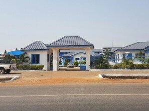 Front of property - Blue Hill Hotel (Bamahu)