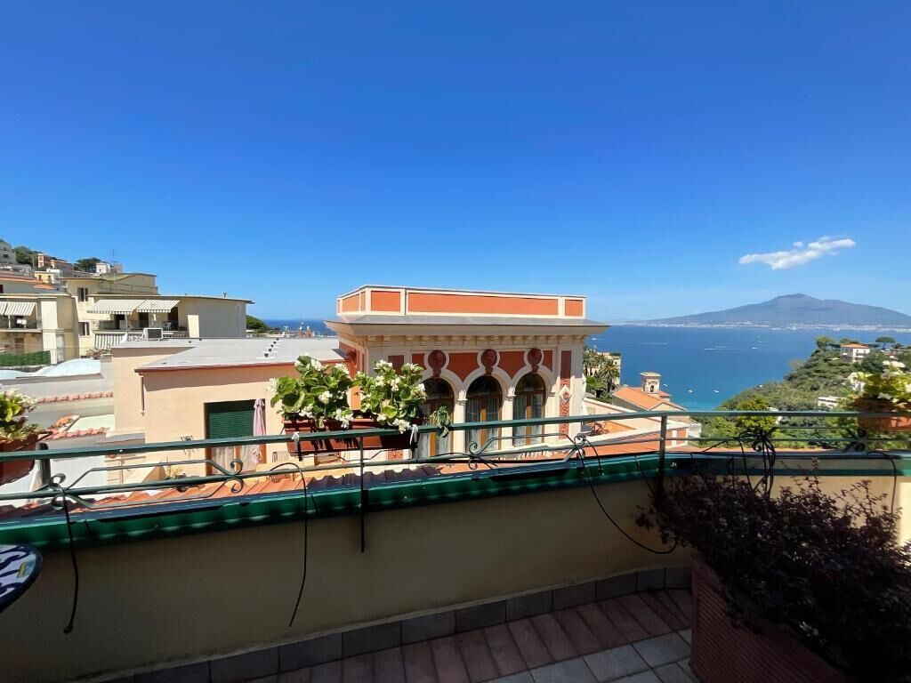 Superior Double Room, Balcony, Sea View (Vesuvius) | Terrazza/patio