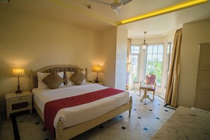 Signature Double Room, 1 King Bed | Premium bedding, minibar, in-room safe, desk - The Kehloor (Udaipur)