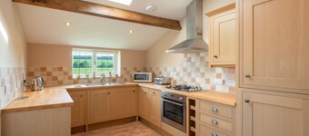 Easton Meadows Holiday Cottage