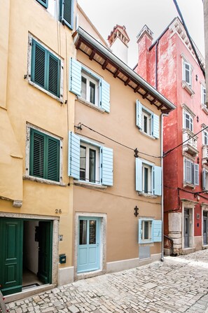 Fachada del alojamiento