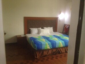 Free cribs/infant beds, free WiFi, bed sheets, wheelchair access