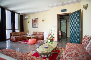 Televisión de pantalla plana