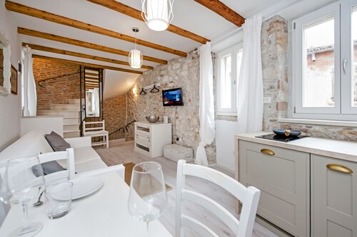 Apartment and Studio CA 3 VIE