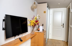 Standard Double or Twin Room | Television